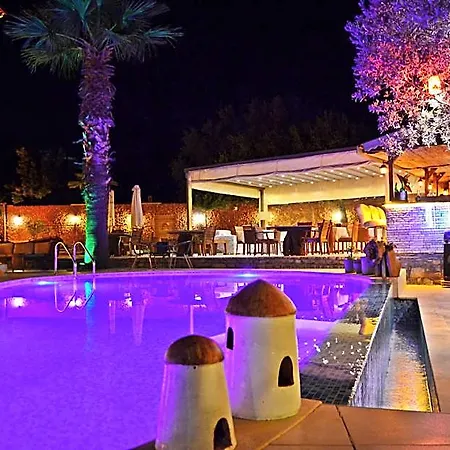 Bodrum Oscar 호텔
